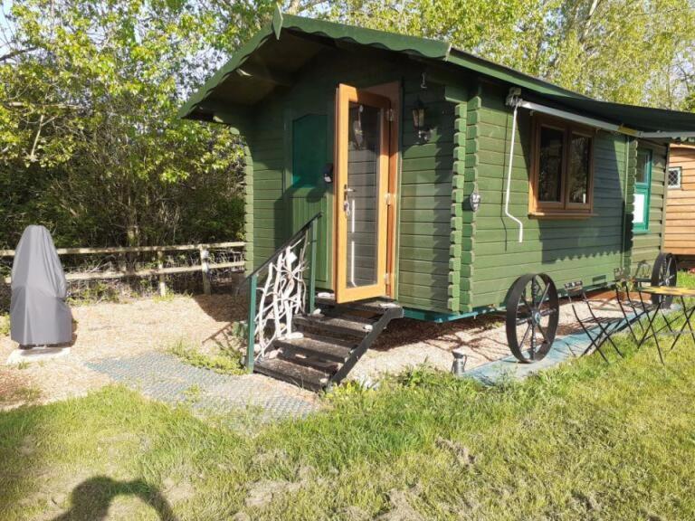 Glamping Malvern Shepherd Hut מראה חיצוני תמונה